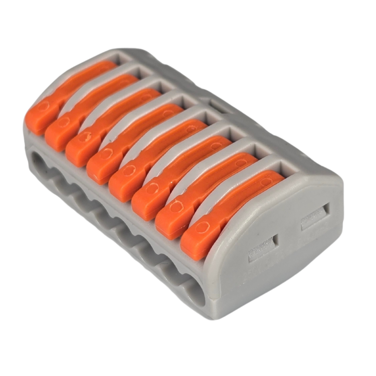 Szybkozłączka elektryczna TAC PCG218 8-TOROWA – kompaktowa złączka do jednoczesnego podłączenia 8 przewodów jednodrutowych i elastycznych, zapewniająca bezpieczne, trwałe połączenia i nowoczesną alternatywę dla kostek elektrycznych.