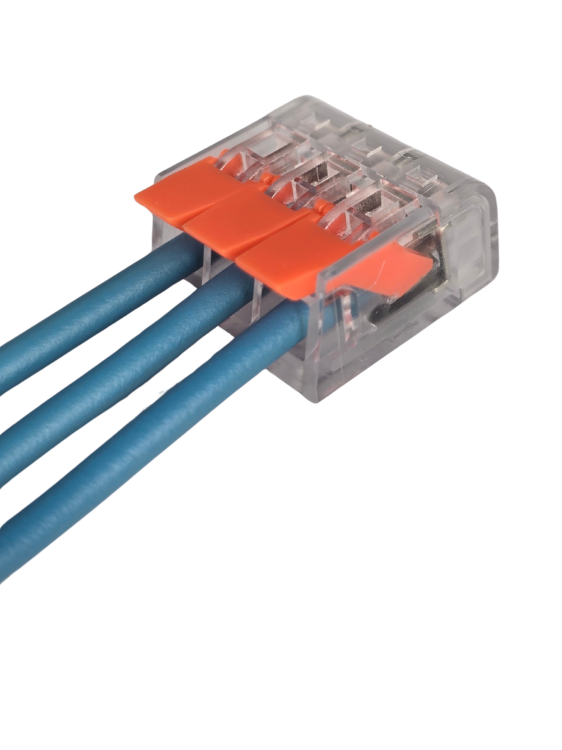 Szybkozłączka elektryczna TAC PCT222-413 3-TOROWA – kompaktowa przelotowa złączka instalacyjna do przewodów jednodrutowych i elastycznych, zapewnia bezpieczne i trwałe połączenia kabli, nowoczesna alternatywa dla tradycyjnych kostek elektrycznych.