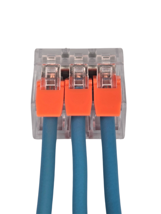 Szybkozłączka elektryczna TAC PCT222-413 3-TOROWA – kompaktowa przelotowa złączka instalacyjna do przewodów jednodrutowych i elastycznych, zapewnia bezpieczne i trwałe połączenia kabli, nowoczesna alternatywa dla tradycyjnych kostek elektrycznych.