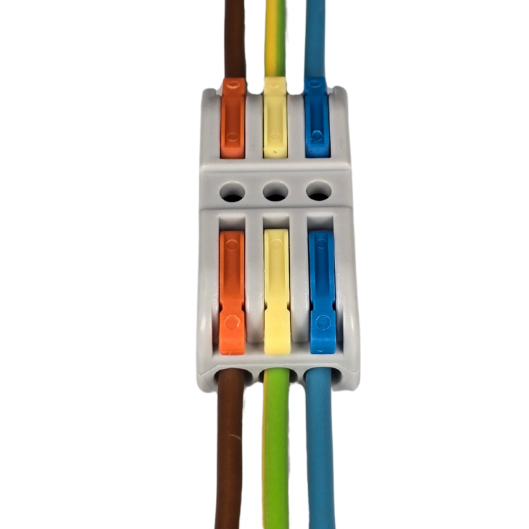 Szybkozłączka elektryczna TAC SPL3C 3-torowa – kompaktowa zaciskowa złączka instalacyjna do przewodów jednodrutowych i elastycznych, zapewniająca bezpieczne i trwałe połączenia kabli, nowoczesna alternatywa dla tradycyjnych kostek elektrycznych.