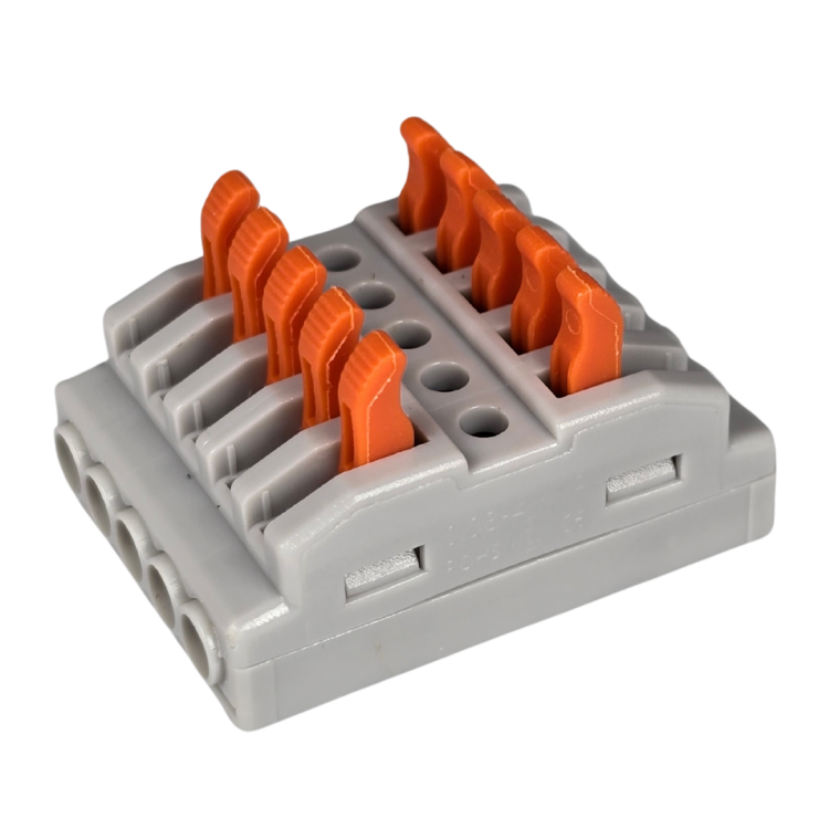 Szybkozłączka elektryczna przelotowa TAC SPL5 – kompaktowa złączka instalacyjna do przewodów jednodrutowych i elastycznych, zapewniająca bezpieczne i trwałe połączenia kabli, stanowiąca nowoczesną alternatywę dla tradycyjnych kostek elektrycznych.