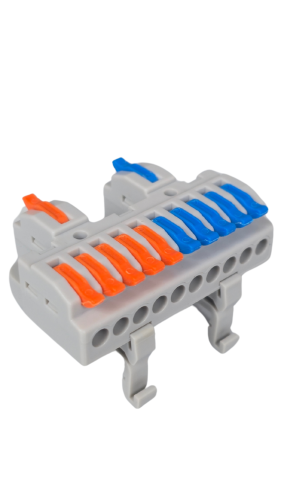 Szybkozłączka elektryczna KV4210 – przelotowy rozgałęźnik na szynę DIN 2/10, kompaktowa, beznarzędziowa złączka do przewodów jednodrutowych i elastycznych, zapewniająca szybkie, bezpieczne i trwałe połączenia kabli.